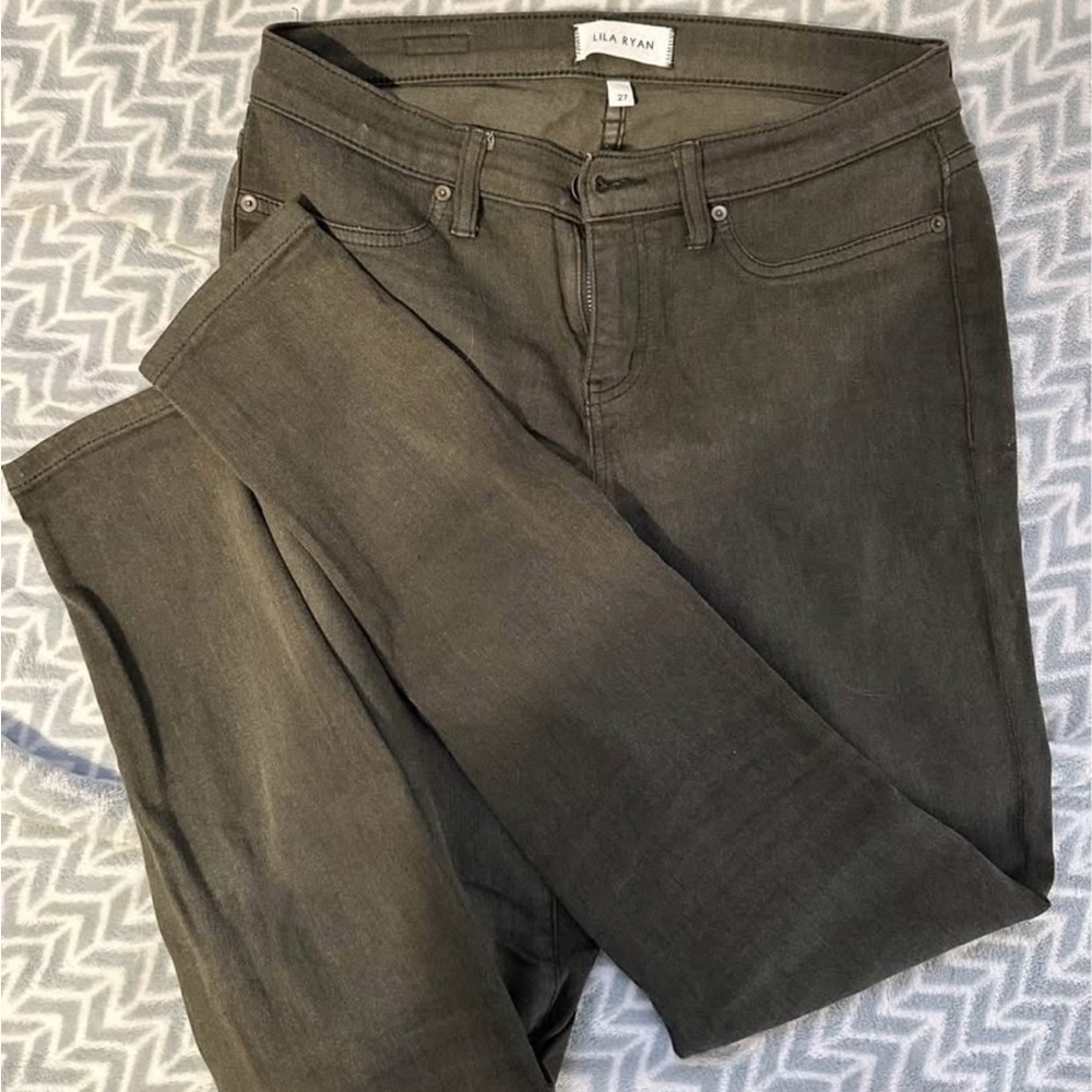 Lila Ryan Olive Skinny Jeans - Size 27